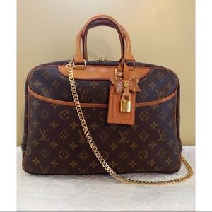 ‼️🚫SOLD🚫‼️Louis Vuitton Authentic Deauville